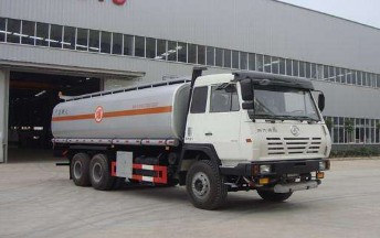陜汽奧龍后八輪油罐車圖片 陜汽奧龍后八輪油罐車圖片