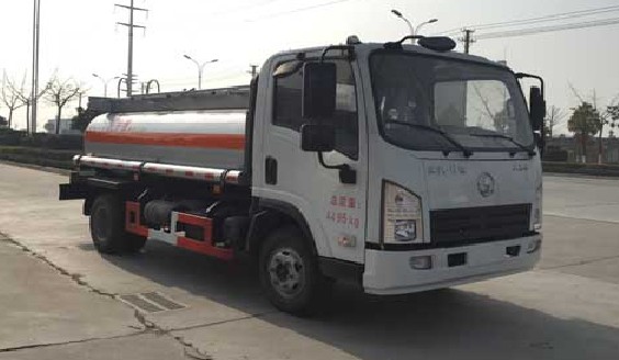 陜汽軒德供液車(chē)圖片 陜汽軒德供液車(chē)圖片