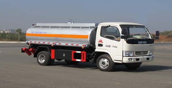 奧龍供液車(chē)圖片 奧龍供液車(chē)圖片