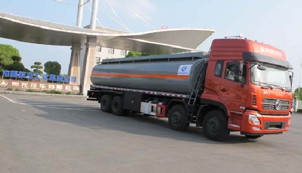 奧龍供液車(chē)圖片 奧龍供液車(chē)圖片