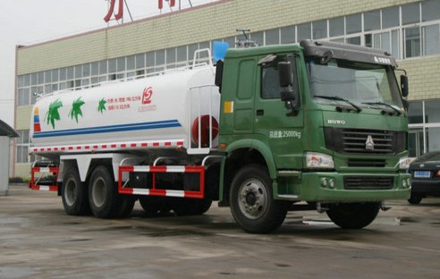 ����������Ȼ��18����ˮ܇