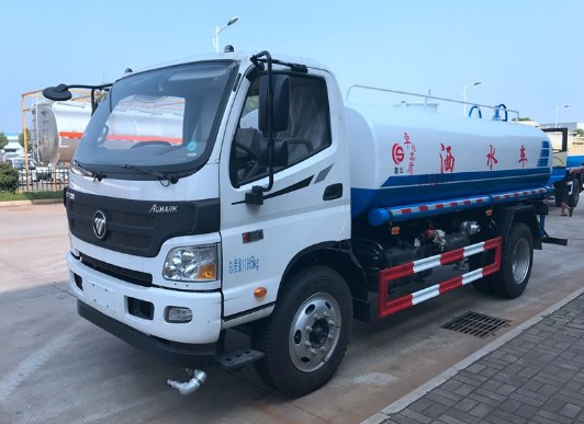 ����W�R��8����ˮ܇