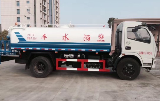 東風福瑞卡9噸灑水車