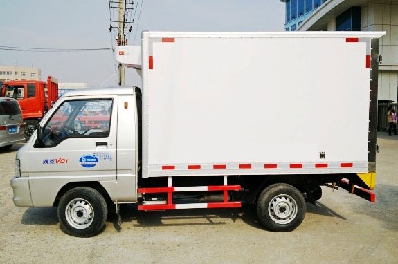 國五福田馭菱2.6米冷藏車