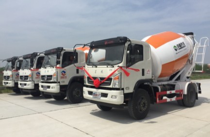 東風(fēng)嘉運(yùn)攪拌車(chē)