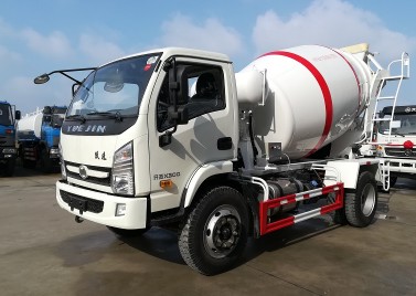 上汽躍進(jìn)攪拌車