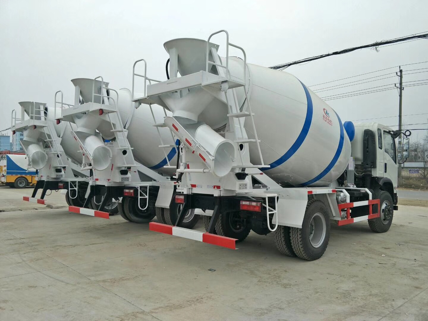 航天凌河攪拌車