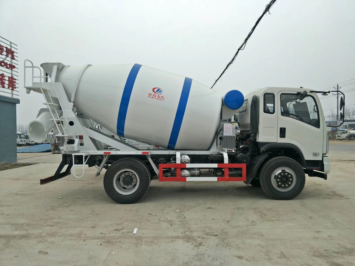 航天凌河攪拌車