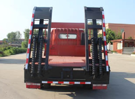 東風福瑞卡平板運輸車