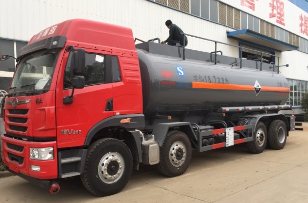 ǰĺ18}\(yn)ݔ܇(ch)DƬ