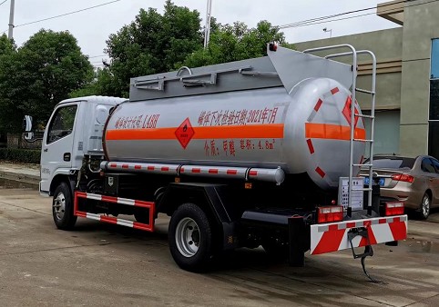 甲醇乙醇罐式運輸車圖片 甲醇乙醇罐式運輸車圖片