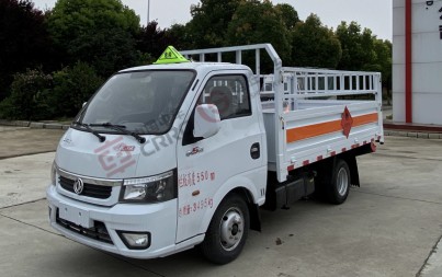 國六東風(fēng)途逸汽油版2.7/3.1/3.4米氣瓶運輸車_湖北楚勝汽車