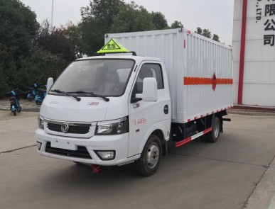 國六東風(fēng)途逸藍(lán)牌柴油版二類易燃?xì)怏w廂式車_湖北楚勝汽車