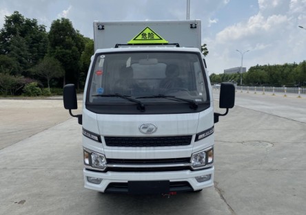 國六躍進(jìn)藍(lán)牌柴油版3.1米/3.4米二類易燃?xì)怏w廂式運(yùn)輸車_湖北楚勝汽車