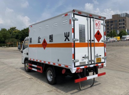 國六躍進(jìn)藍(lán)牌柴油版3.1米/3.4米二類易燃?xì)怏w廂式運(yùn)輸車 國六躍進(jìn)藍(lán)牌柴油版3.1米/3.4米二類易燃?xì)怏w廂式運(yùn)輸車