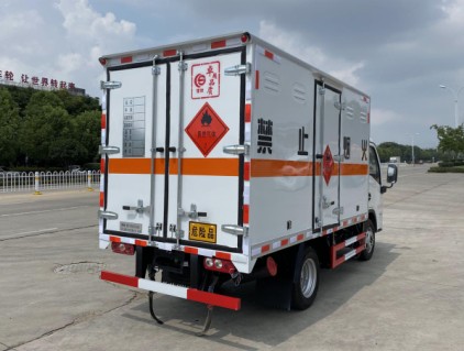 國六躍進(jìn)藍(lán)牌柴油版3.1米/3.4米二類易燃?xì)怏w廂式運(yùn)輸車 國六躍進(jìn)藍(lán)牌柴油版3.1米/3.4米二類易燃?xì)怏w廂式運(yùn)輸車