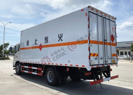 國(guó)六東風(fēng)天錦6.2米/6.6米/6.8米易燃?xì)怏w廂式運(yùn)輸車(chē)_湖北楚勝汽車(chē)