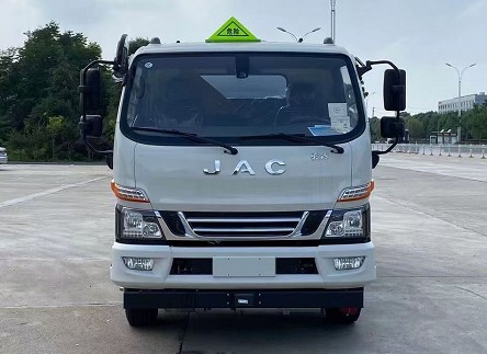 國六江淮駿鈴8噸油罐車
