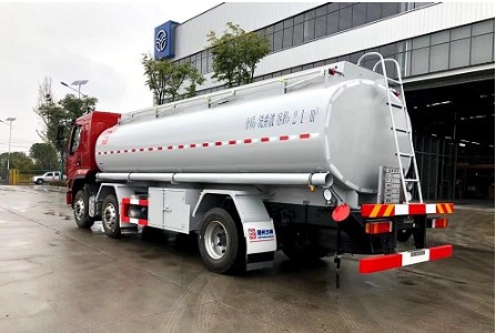 力神牌國(guó)五東風(fēng)柳汽乘龍前四后四供液車 力神牌國(guó)五東風(fēng)柳汽乘龍前四后四供液車