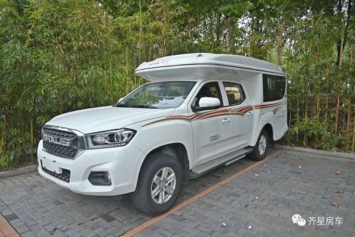 齊星大通T70雙排越野升頂分時四驅(qū)房車_星浩DT2221-2(5座)齊星房車