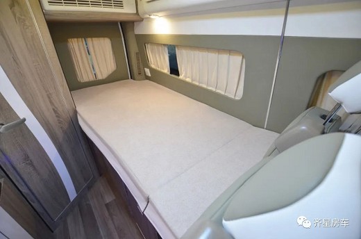 齊星新全順中頂升頂房車 齊星新全順中頂升頂房車