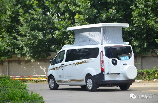 齊星福特新全順低頂升頂房車_勇創(chuàng)FT2121-1齊星房車_齊星升頂房車2021款