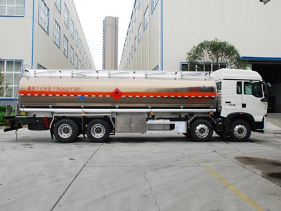 國六重汽豪沃30.6方鋁合金運油車 國六重汽豪沃30.6方鋁合金運油車