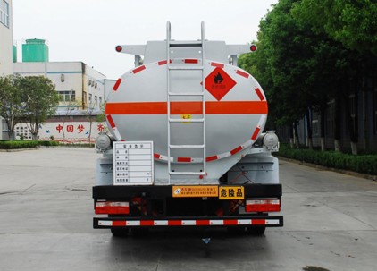 國(guó)六東風(fēng)福瑞卡8.6方運(yùn)油車(chē) 國(guó)六東風(fēng)福瑞卡8.6方運(yùn)油車(chē)