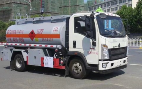 ������������5���͹�܇�DƬ