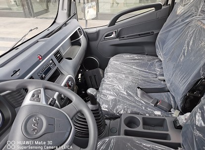 ��������JAC���E�{�����܇