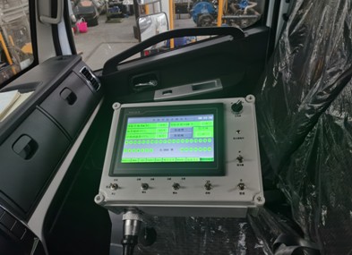 4.2立方智能型瀝青灑布車 4.2立方智能型瀝青灑布車