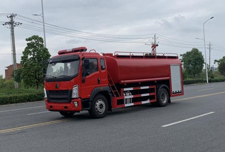  ����12������������G5X������ˮ܇