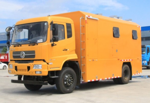 東風四驅(qū)越野飲食保障車 東風四驅(qū)越野飲食保障車