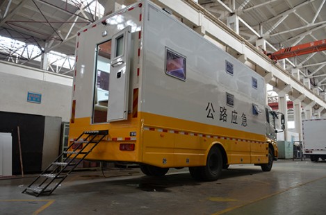 東風(fēng)天錦8-12人宿營(yíng)車(chē)_東風(fēng)天錦宿營(yíng)車(chē)