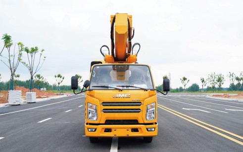 江鈴順達30米藍牌高空作業(yè)車