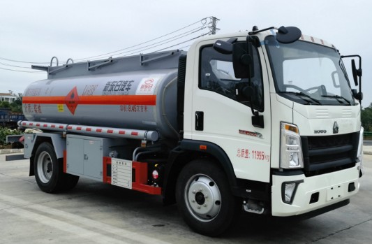 ������������8���͹�܇