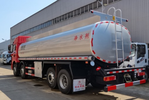 解放前四后六22方供液車_專威牌HTW5310GPGCA6型普通液體運(yùn)輸車 解放前四后六22方供液車_專威牌HTW5310GPGCA6型普通液體運(yùn)輸車