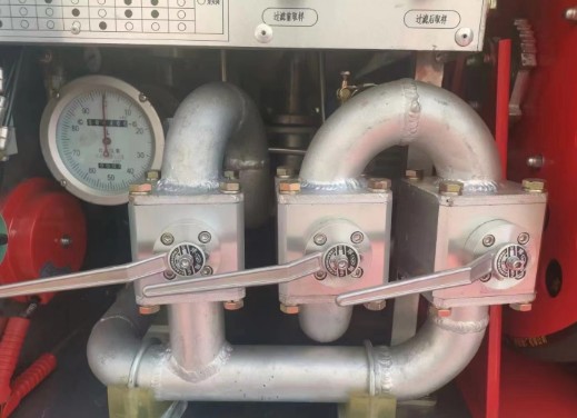 成龍威4.7方飛機(jī)加油車_東風(fēng)多利卡飛機(jī)加油車_楚飛牌CLQ5070GJY6F型飛機(jī)加油車 成龍威4.7方飛機(jī)加油車_東風(fēng)多利卡飛機(jī)加油車_楚飛牌CLQ5070GJY6F型飛機(jī)加油車