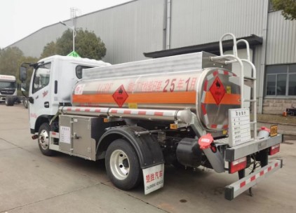 楚勝藍(lán)牌加油車_東風(fēng)多利卡藍(lán)牌加油車_2.88方鋁合金加油車