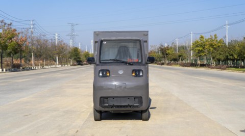 吉利小神童3方純電動密閉式桶裝垃圾車