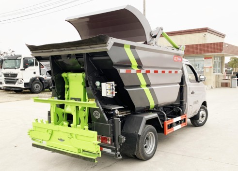 長安后雙輪自裝卸式垃圾車_帝王環(huán)衛(wèi)牌HDW5032ZZZS6型自裝卸式垃圾車 長安后雙輪自裝卸式垃圾車_帝王環(huán)衛(wèi)牌HDW5032ZZZS6型自裝卸式垃圾車