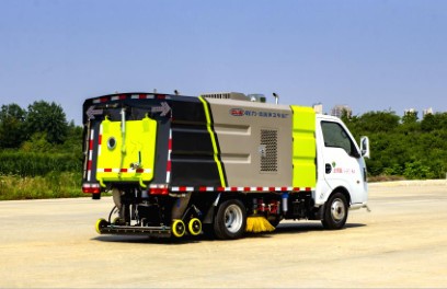 國(guó)六東風(fēng)途逸洗掃車(chē)_程力威牌CLW5041TXS6BT型洗掃車(chē)