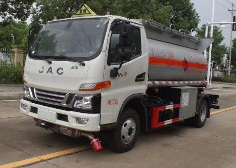 江淮駿鈴4.66方易燃液體罐式運(yùn)輸車_潤知星牌SCS5071GRYHFC6型易燃液體罐式運(yùn)輸車 江淮駿鈴4.66方易燃液體罐式運(yùn)輸車_潤知星牌SCS5071GRYHFC6型易燃液體罐式運(yùn)輸車