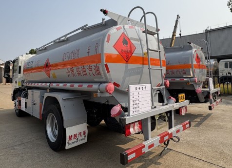 江淮駿鈴S9油罐車_8噸江淮駿鈴加油車 江淮駿鈴S9油罐車_8噸江淮駿鈴加油車